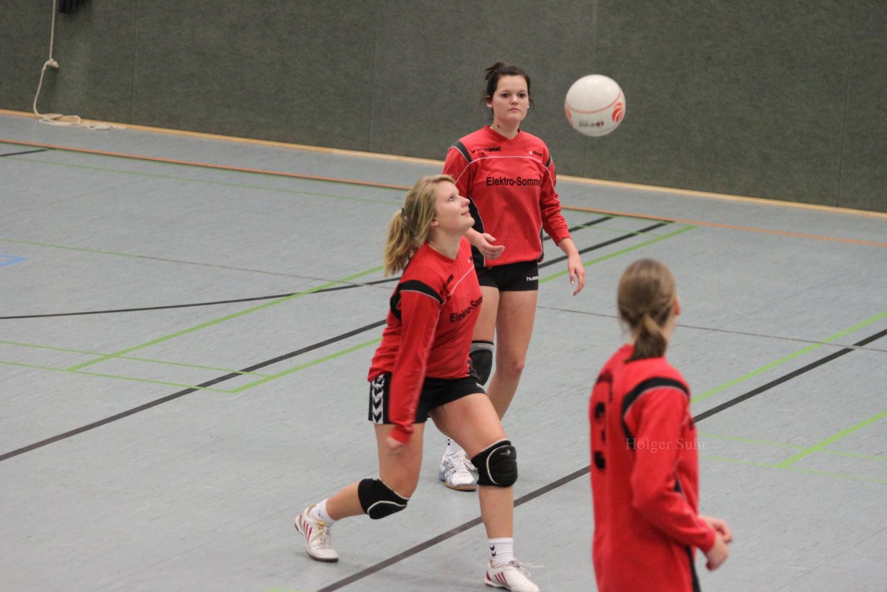 Bild 177 - U18w 1.Tag am 12.11.11